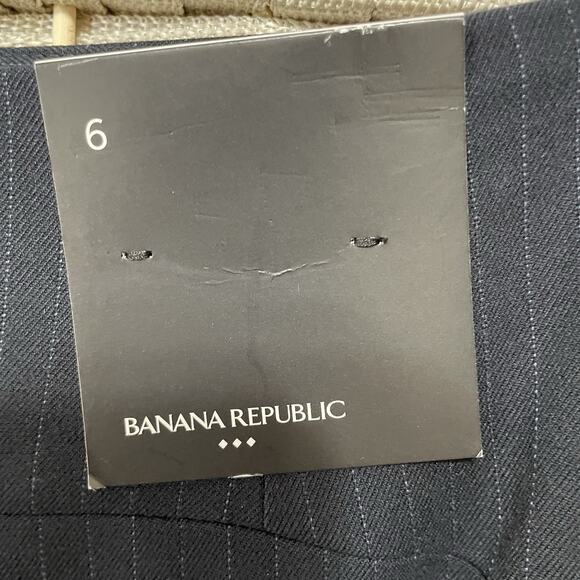 Banana Republic Pinstripe Pencil Skirt Size 6 Navy Back Kick Pleat Lined NEW - Picture 7 of 11